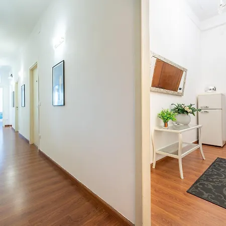 Blanco Bed and Breakfast 3*