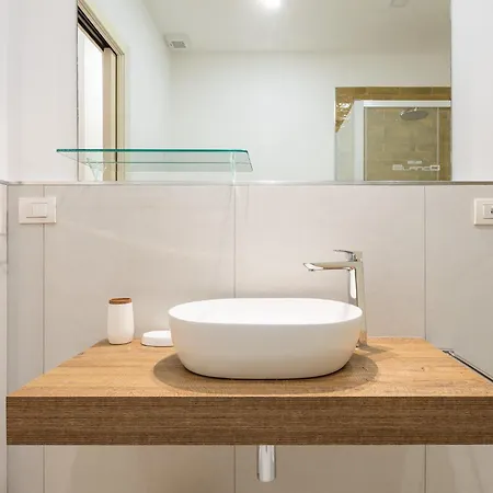 Blanco Bed and Breakfast 3*