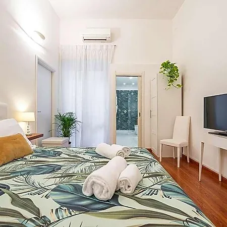 Oda ve Kahvaltı Blanco 3*