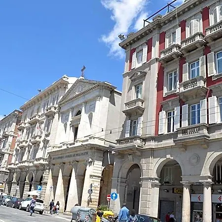 Oda ve Kahvaltı Blanco Cagliari