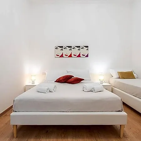 Oda ve Kahvaltı Blanco