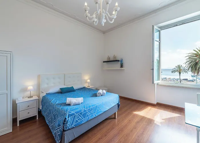 לינה וארוחת בוקר Blanco קליארי