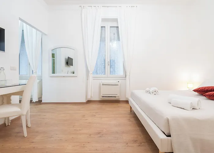 לינה וארוחת בוקר Blanco קליארי