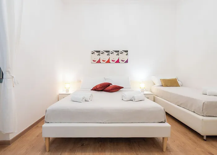 לינה וארוחת בוקר Blanco 3*