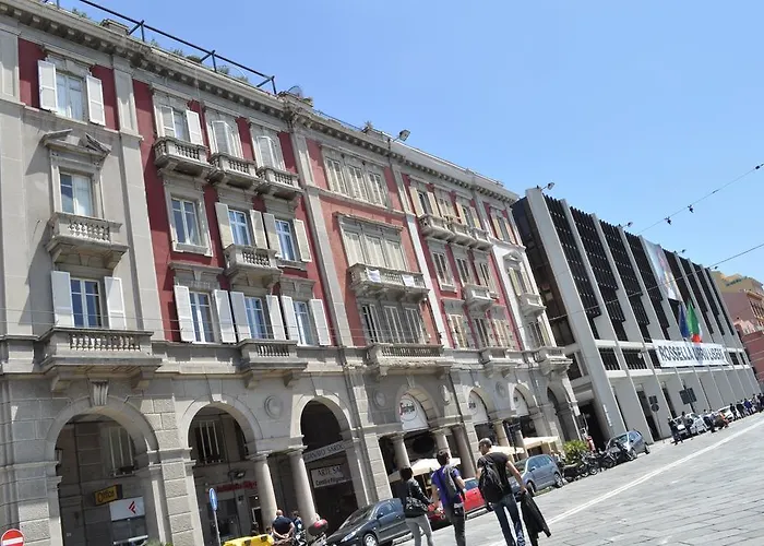 לינה וארוחת בוקר Blanco 3*