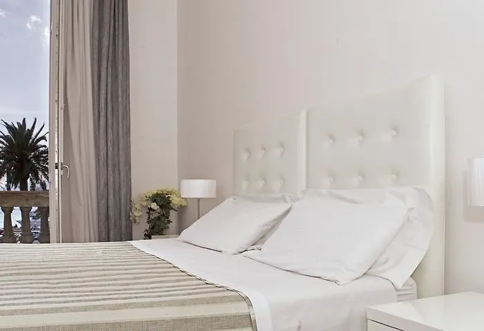 לינה וארוחת בוקר Blanco קליארי